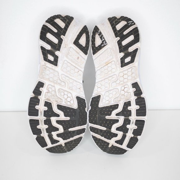 HOKA ONE ONE Bondi 5 Neutral Black/Formula One Mesh Running Shoes - Picture 7 of 7